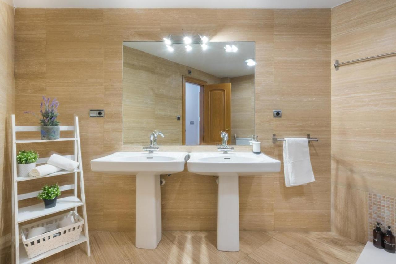 Apartamento Moderno Calle Larios Μάλαγα Εξωτερικό φωτογραφία